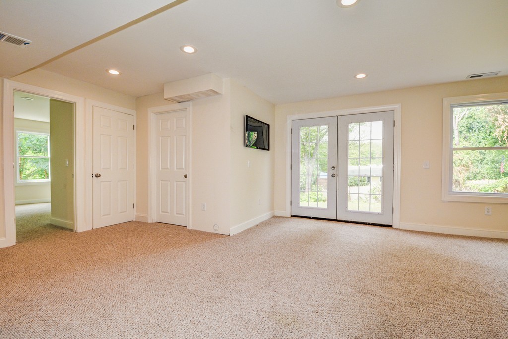 8 Arrowhead Road Bellingham, MA 02019 - Photo 21 of 30