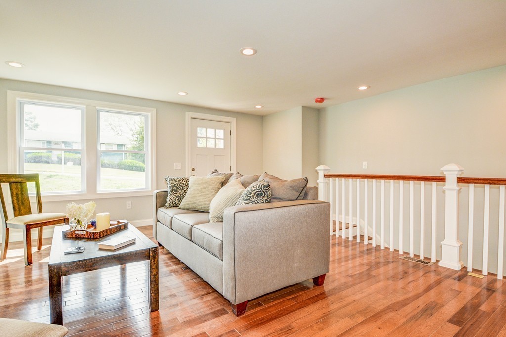 8 Arrowhead Road Bellingham, MA 02019 - Photo 6 of 30