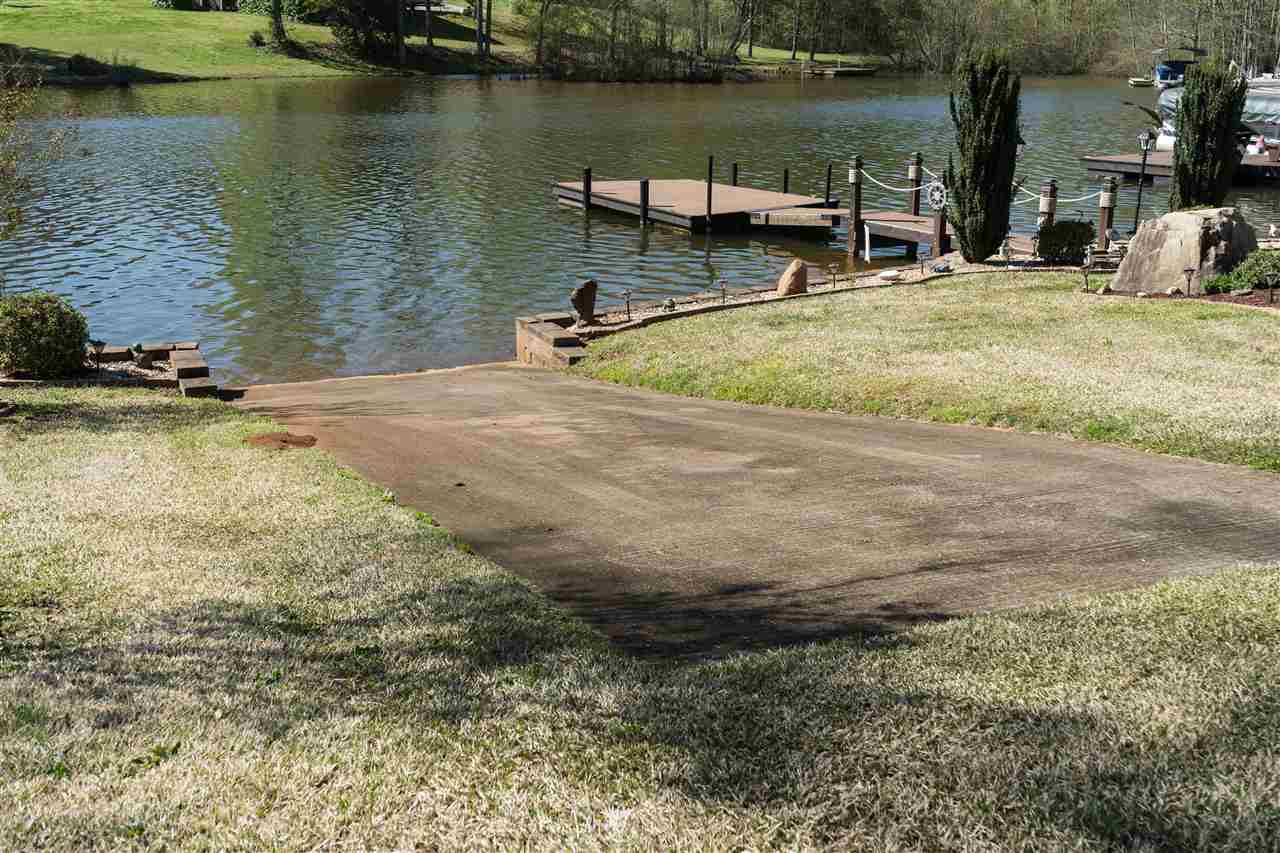 160 Lake Front Road Inman, SC 29349 - Photo 9 of 36
