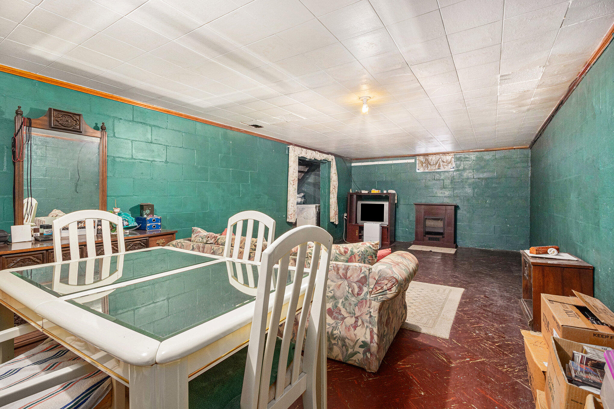 514 South Ottawa Road Benton Harbor, MI 49022 - Photo 9 of 14 514Ottawa-Basement2