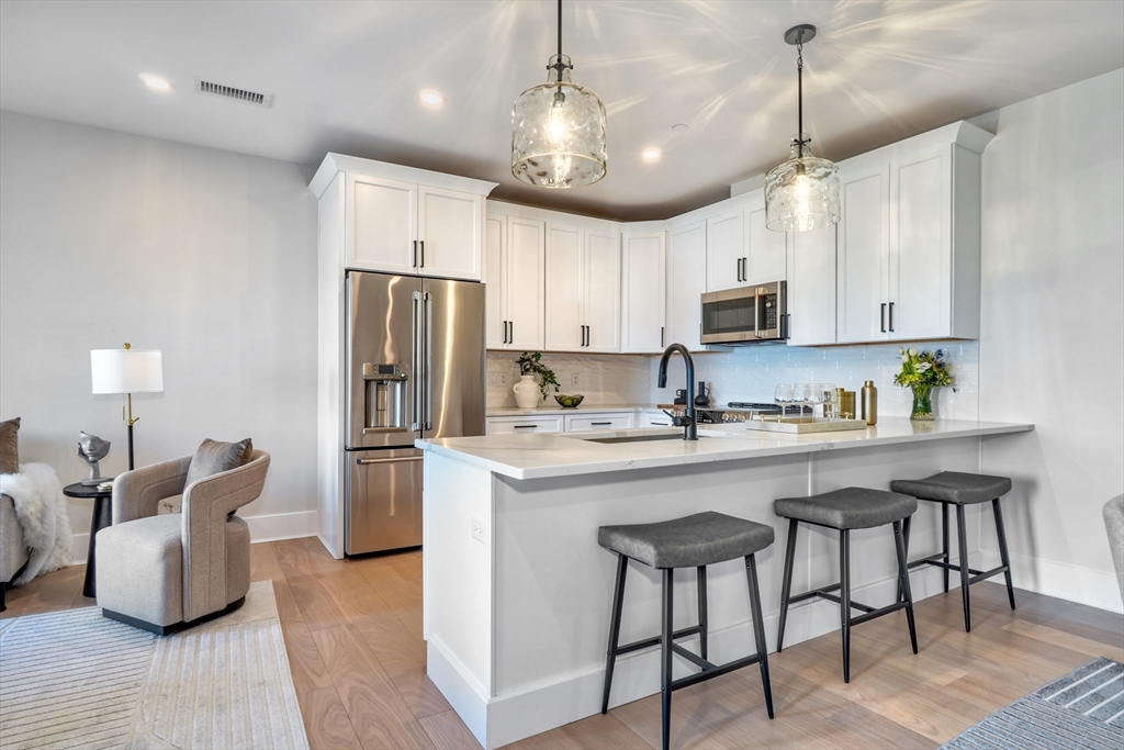 62 Foundry Street, Unit 507 Wakefield, MA 01880 - Photo 3 of 36