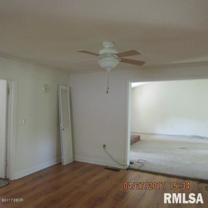 231 Eakin Grove Church Road Benton, IL 62812 - Photo 6 of 22 Gallery Image 6