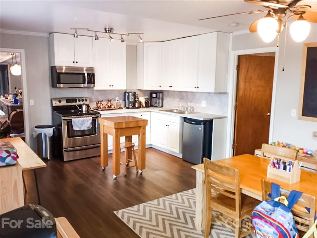 27297 Hedge Road Albemarle, NC 28001 - Photo 14 of 20 Gallery Image 14