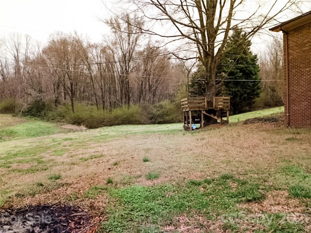 27297 Hedge Road Albemarle, NC 28001 - Photo 17 of 20 Gallery Image 17