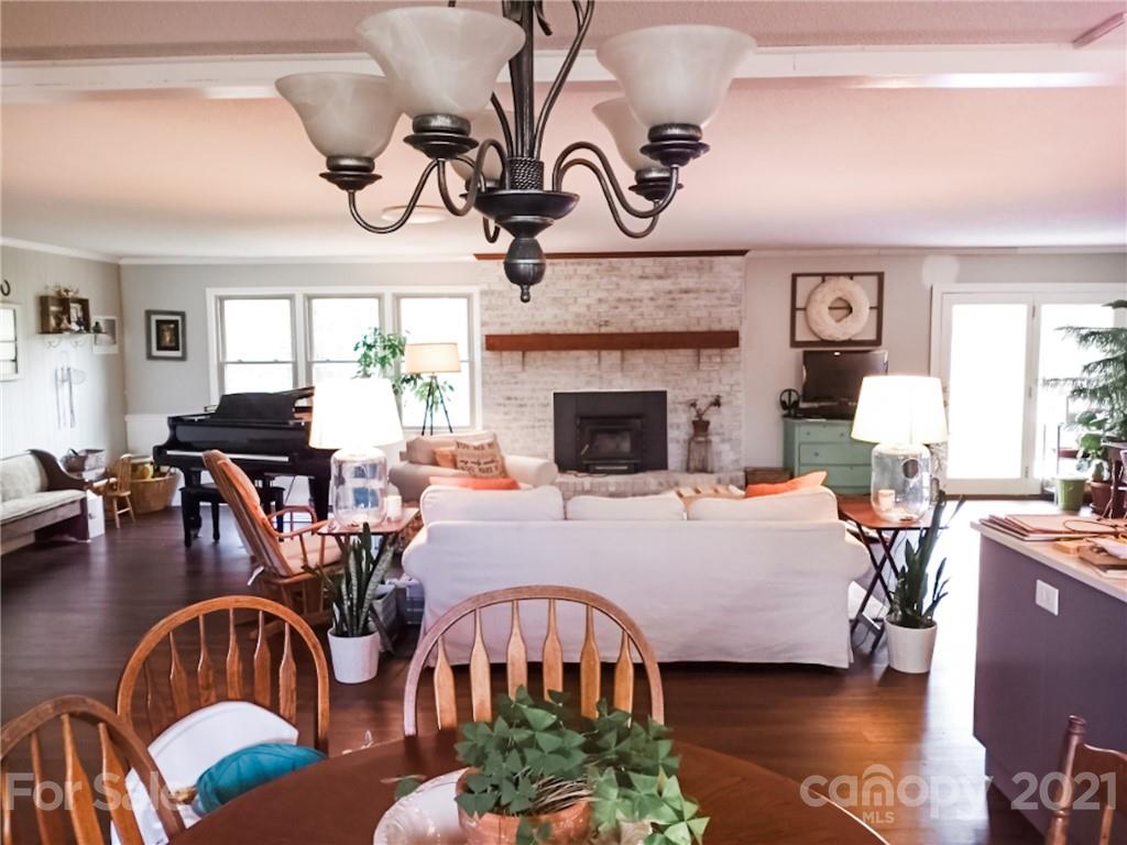 27297 Hedge Road Albemarle, NC 28001 - Photo 3 of 20 Gallery Image 3