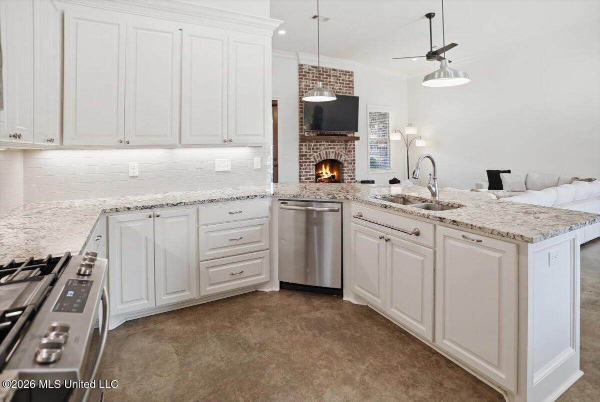 607 Gloucester Way Flowood, MS 39232 - Photo 7 of 24 IMG_0032