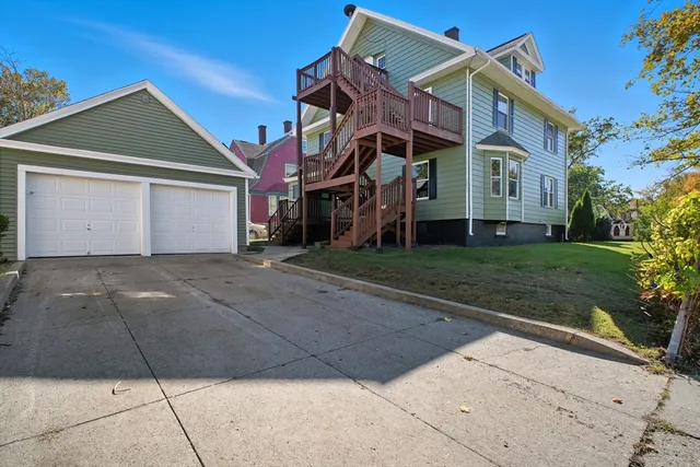 $449,900 | 95 Dickinson Street, Springfield, MA 01108
