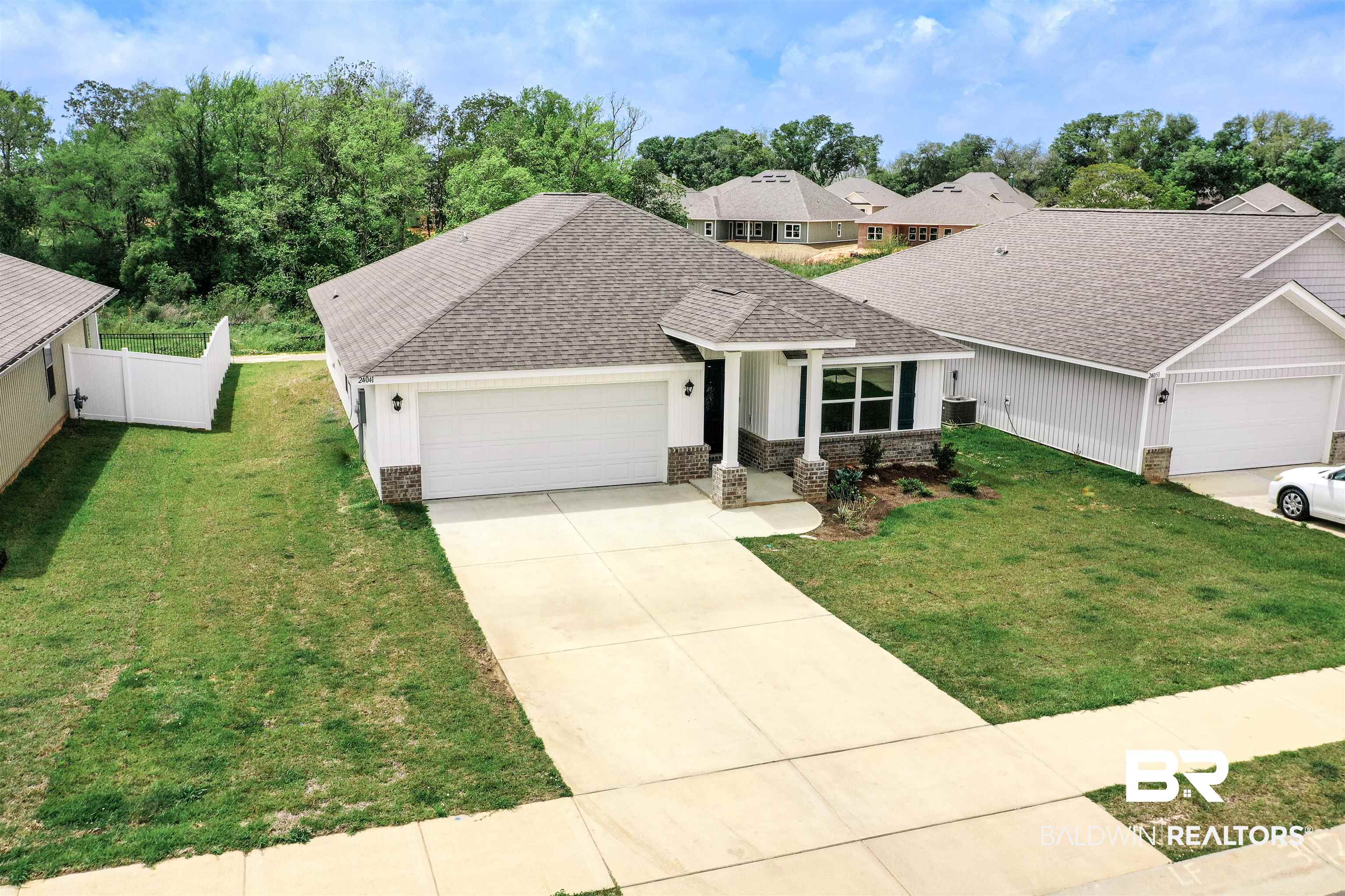 24041 Citation Loop Daphne, AL 36526 - Photo 2 of 27