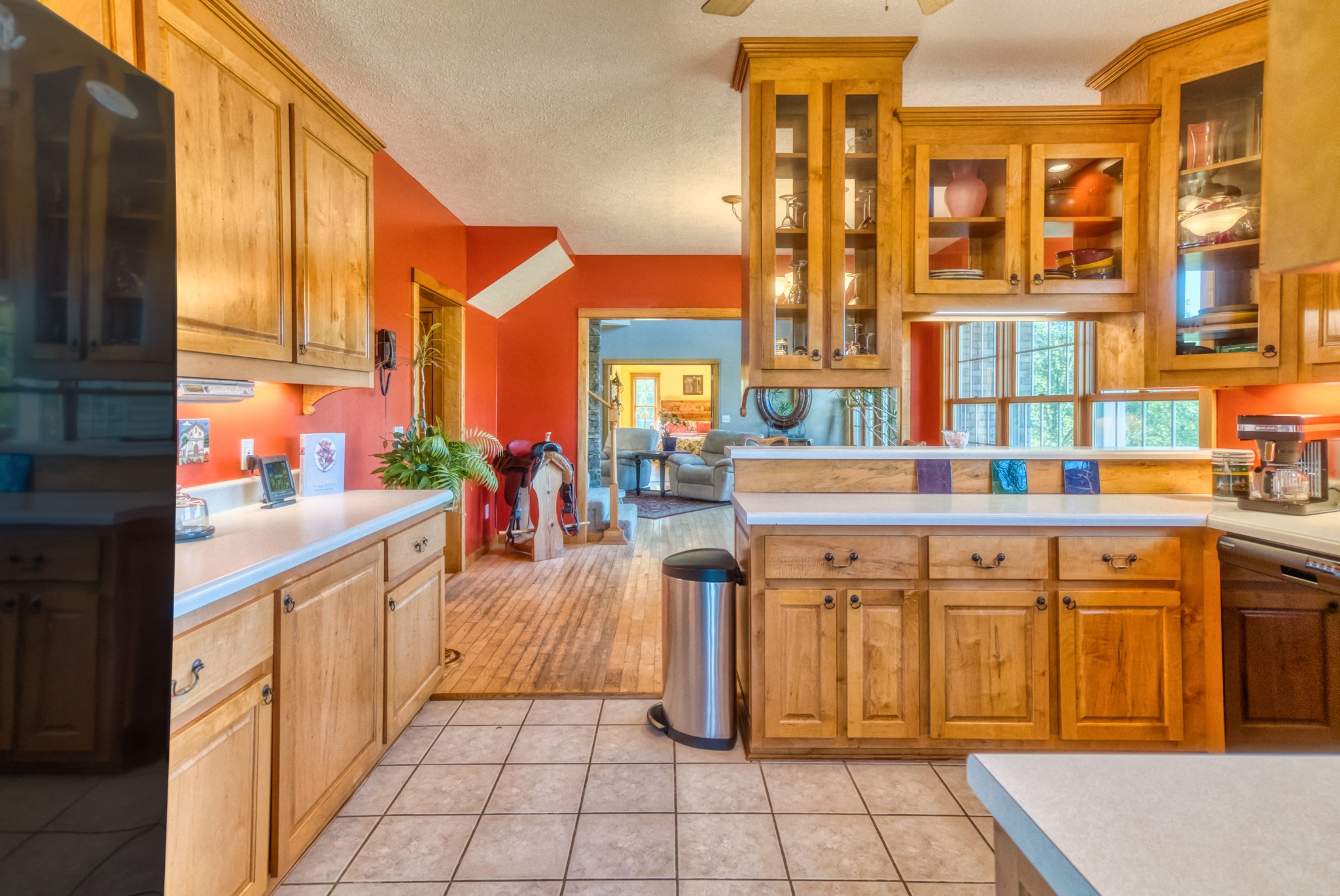 216 Old Wolf Hill Road Bethpage, TN 37022 - Photo 10 of 48 a view of a kitchen with an outdoor seating