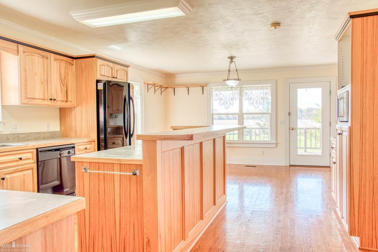 2108 East Riley Road Owosso, MI 48867 - Photo 2 of 44