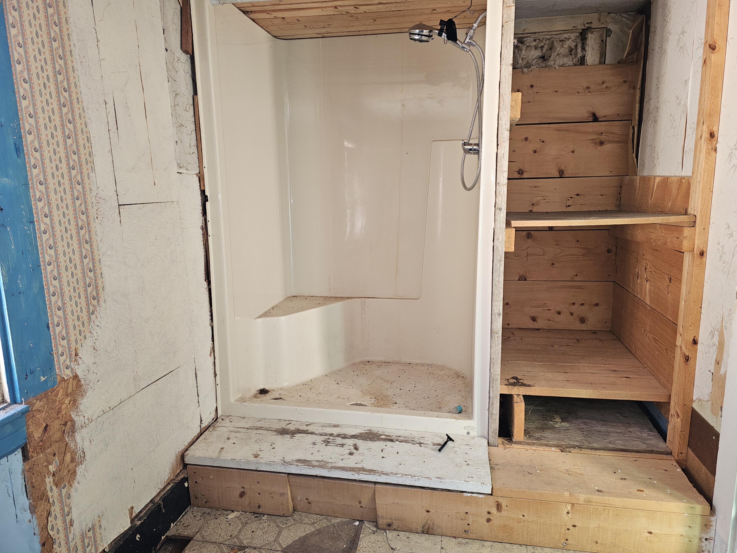 614 Round-The-Pond Road Norway, ME 04268 - Photo 12 of 23 2026-01-13 09.23.01