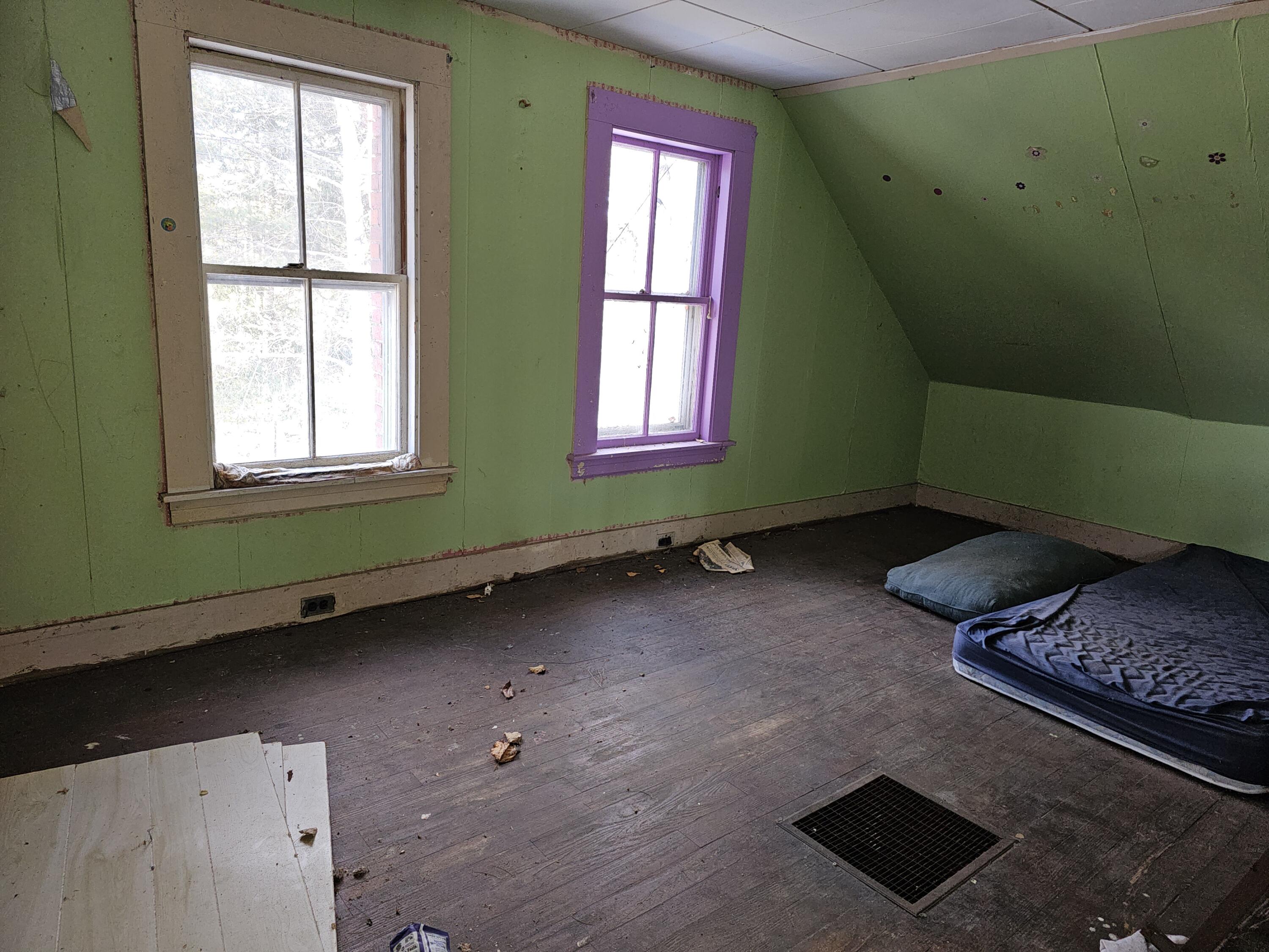 614 Round-The-Pond Road Norway, ME 04268 - Photo 14 of 23 2026-01-13 09.23.33