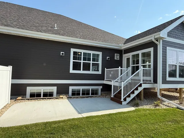 $634,900 | 6701 Conservancy Plaza, DeForest, WI 53532