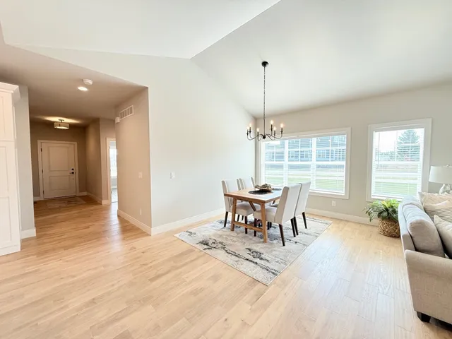 $634,900 | 6701 Conservancy Plaza, DeForest, WI 53532