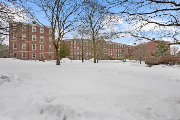 $375,000 | 5108 Villa At The, Peekskill, NY 10566