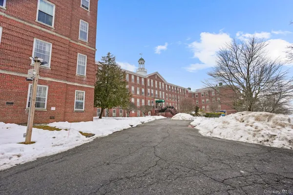 $395,000 | 5108 Villa At The, Peekskill, NY 10566