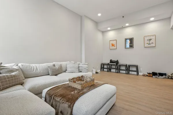$375,000 | 5108 Villa At The, Peekskill, NY 10566