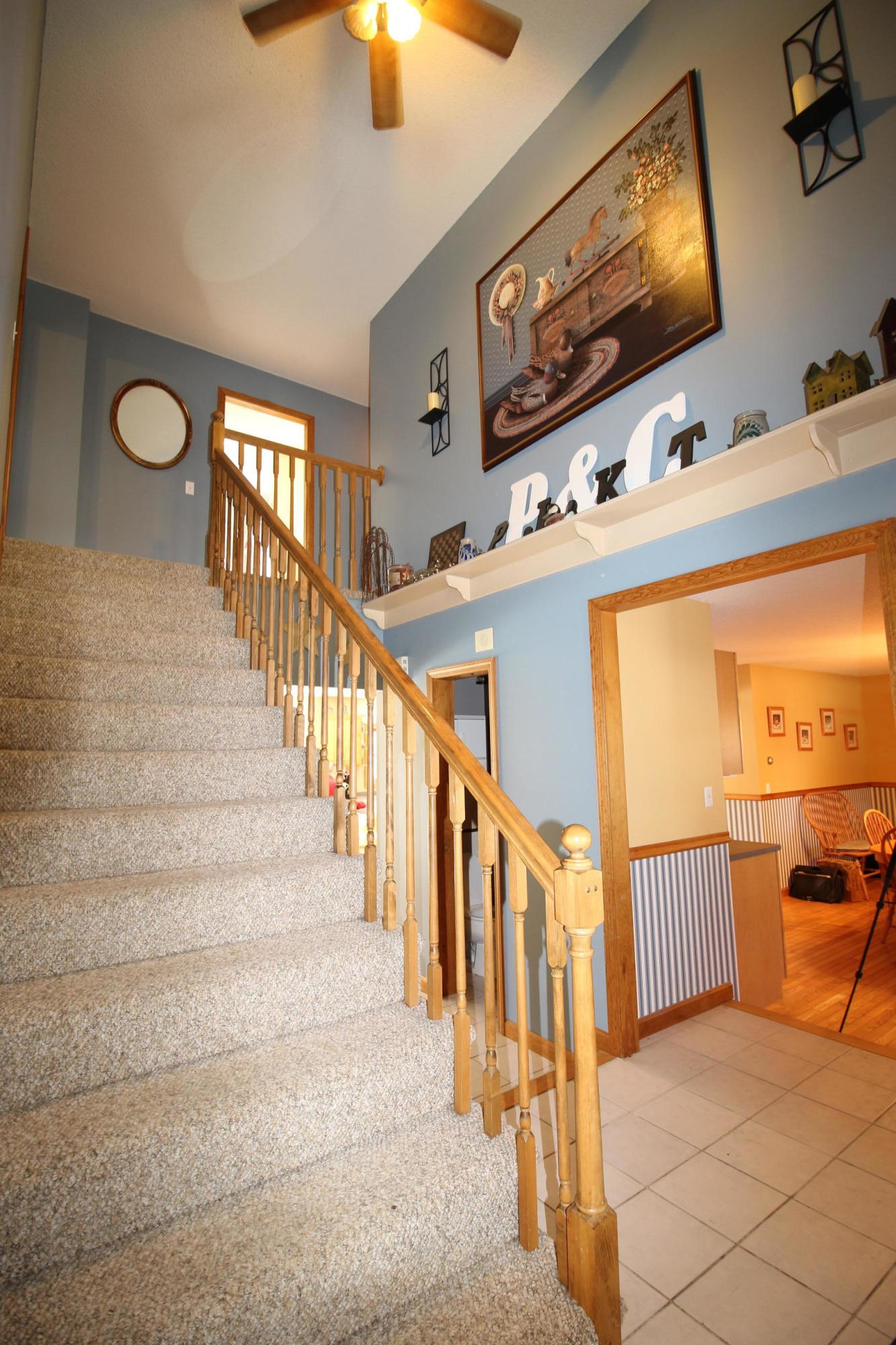 162 Spring Road Pittsfield, ME 04967 - Photo 21 of 58 Grand entrance