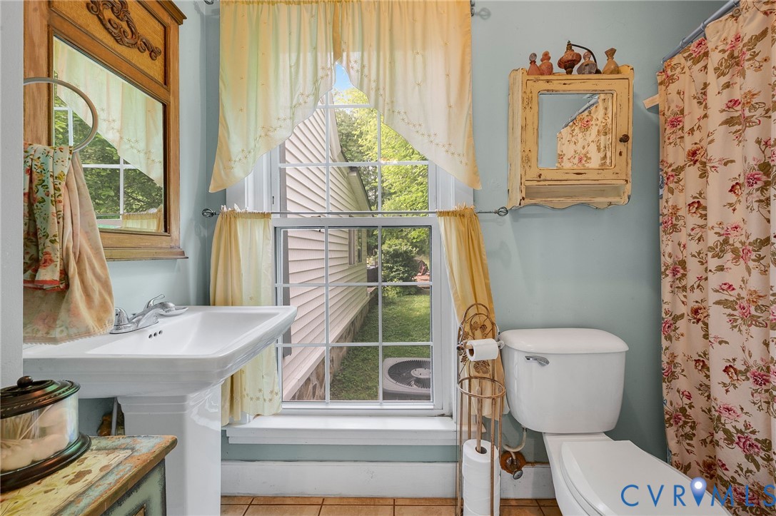 1919 Moseley Road Moseley, VA 23120 - Photo 27 of 36