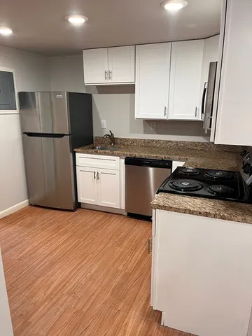 $2,100 | 117 Central Street, Unit E03, Acton, MA 01720