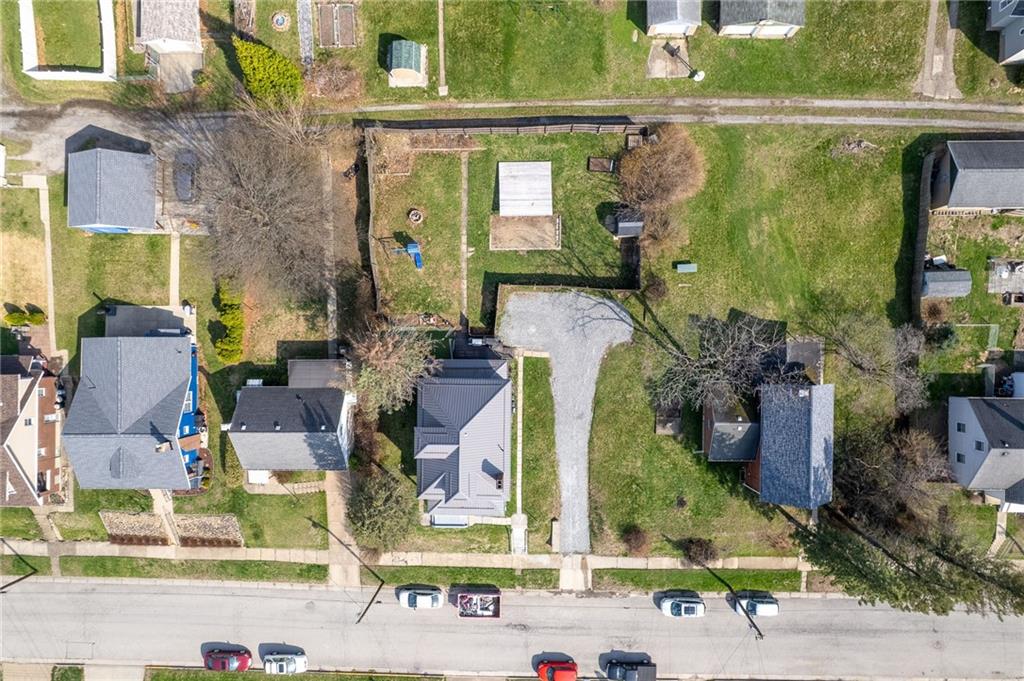 449 Elwyn Avenue Springdale, PA 15144 - Photo 45 of 46 an aerial view of a house