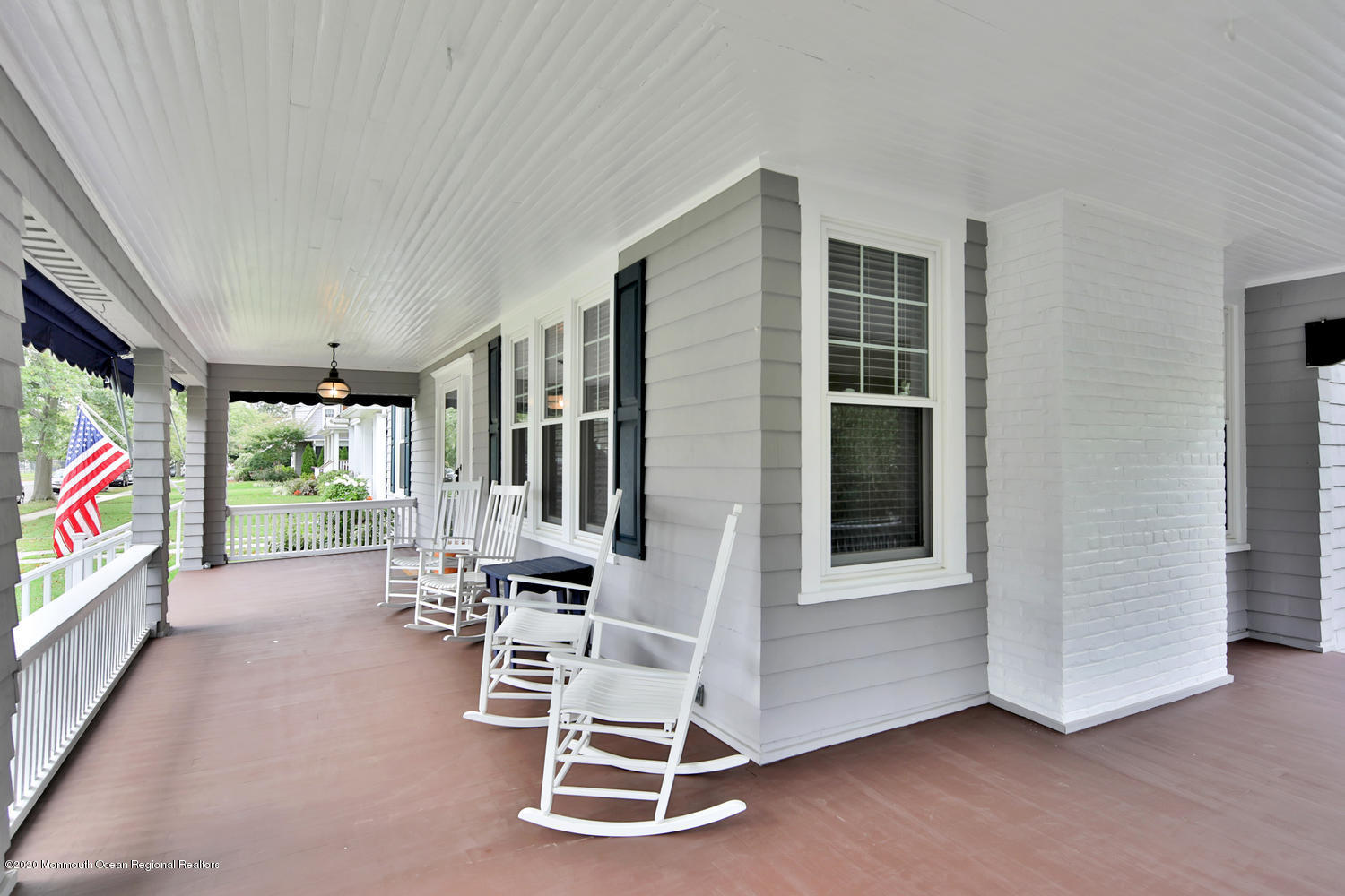408 Tuttle Avenue Spring Lake, NJ 07762 - Photo 31 of 36 a room with furniture and a large window