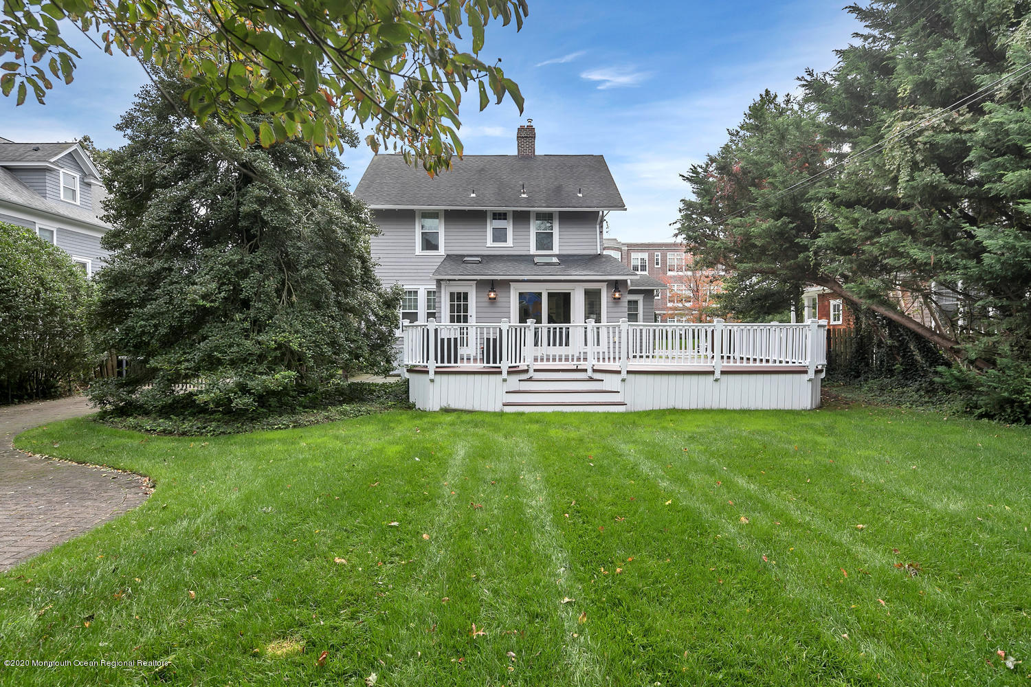 408 Tuttle Avenue Spring Lake, NJ 07762 - Photo 35 of 36 a front view of a house with a yard