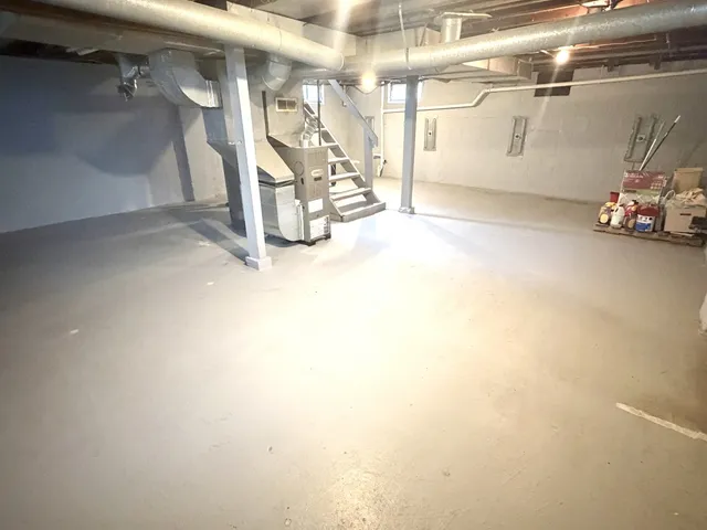 $990 | 1238 Creve Coeur Street, LaSalle, IL 61301