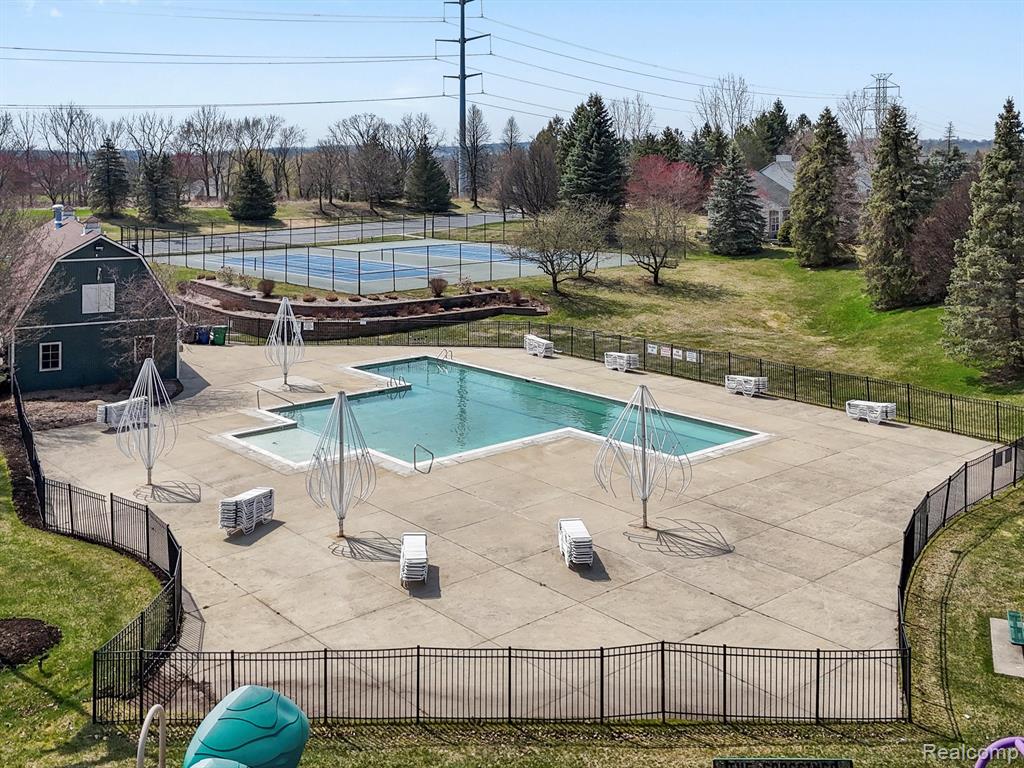 3609 Normandy Drive Rochester, MI 48306 - Photo 42 of 45
