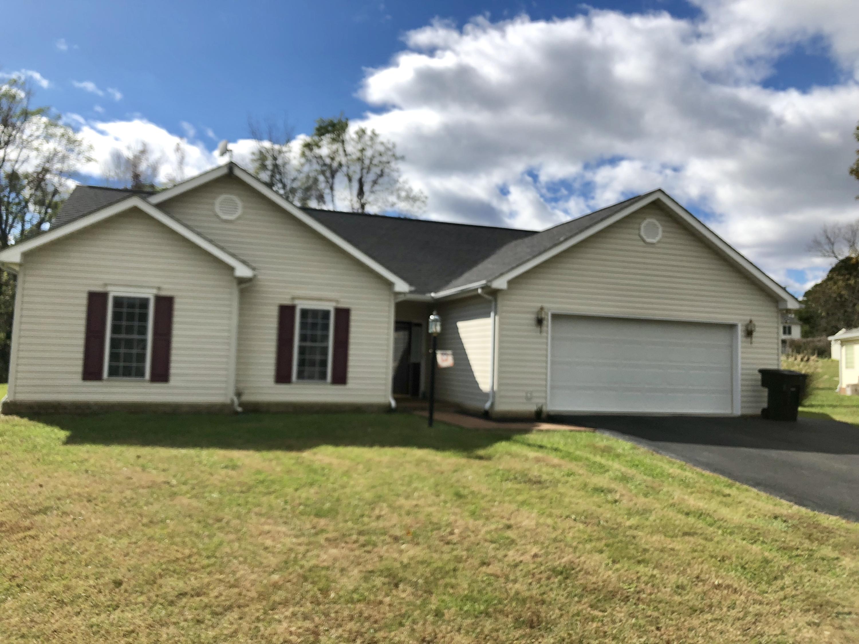 5861 Buckland Mill Road Roanoke, VA 24019 - Photo 1 of 21 ADAE26AE-2407-4C08-BF68-D7FF70C23EC8