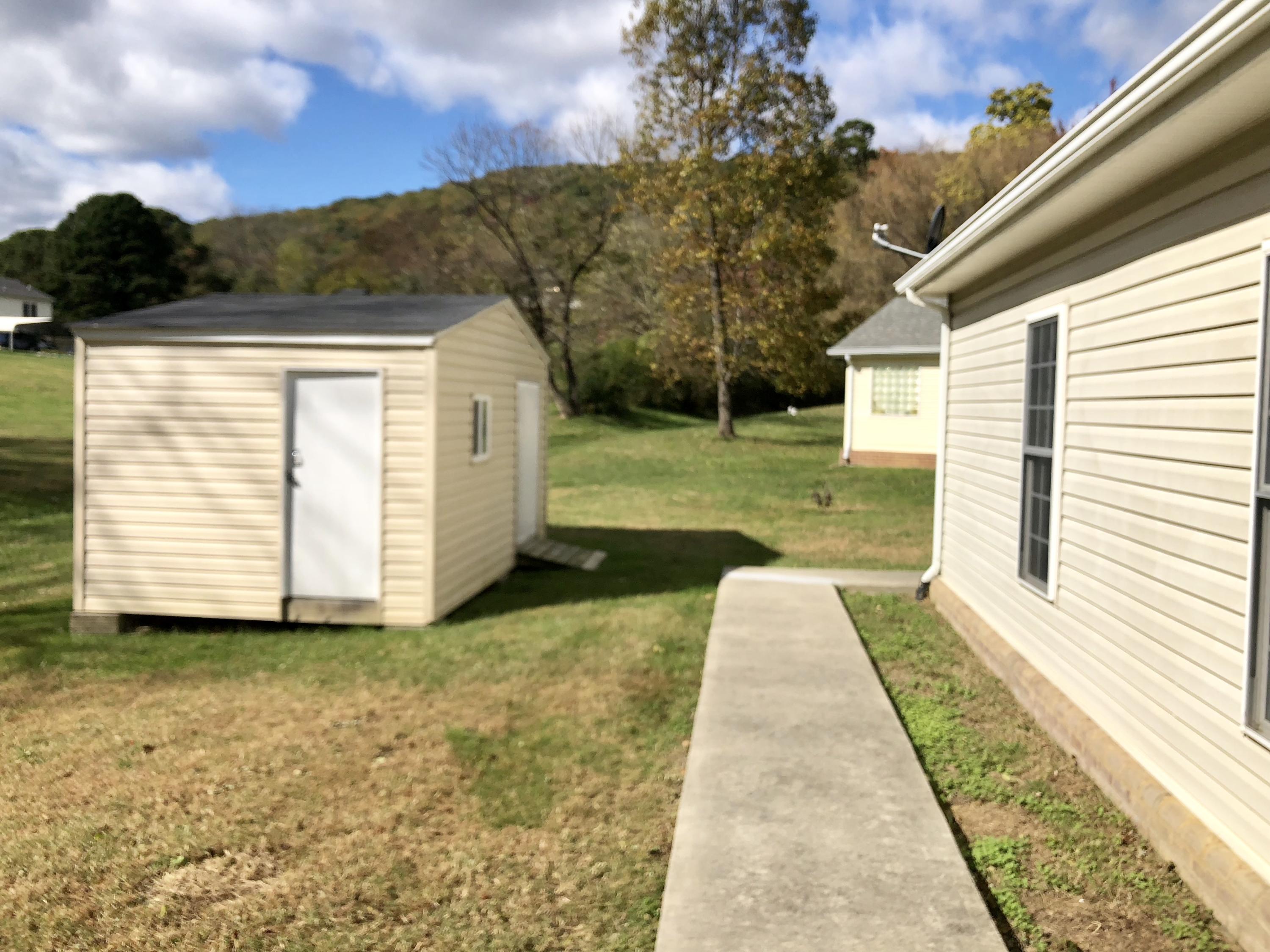 5861 Buckland Mill Road Roanoke, VA 24019 - Photo 20 of 21 C833B813-2E75-41DA-8E03-BFBC93CA5A04