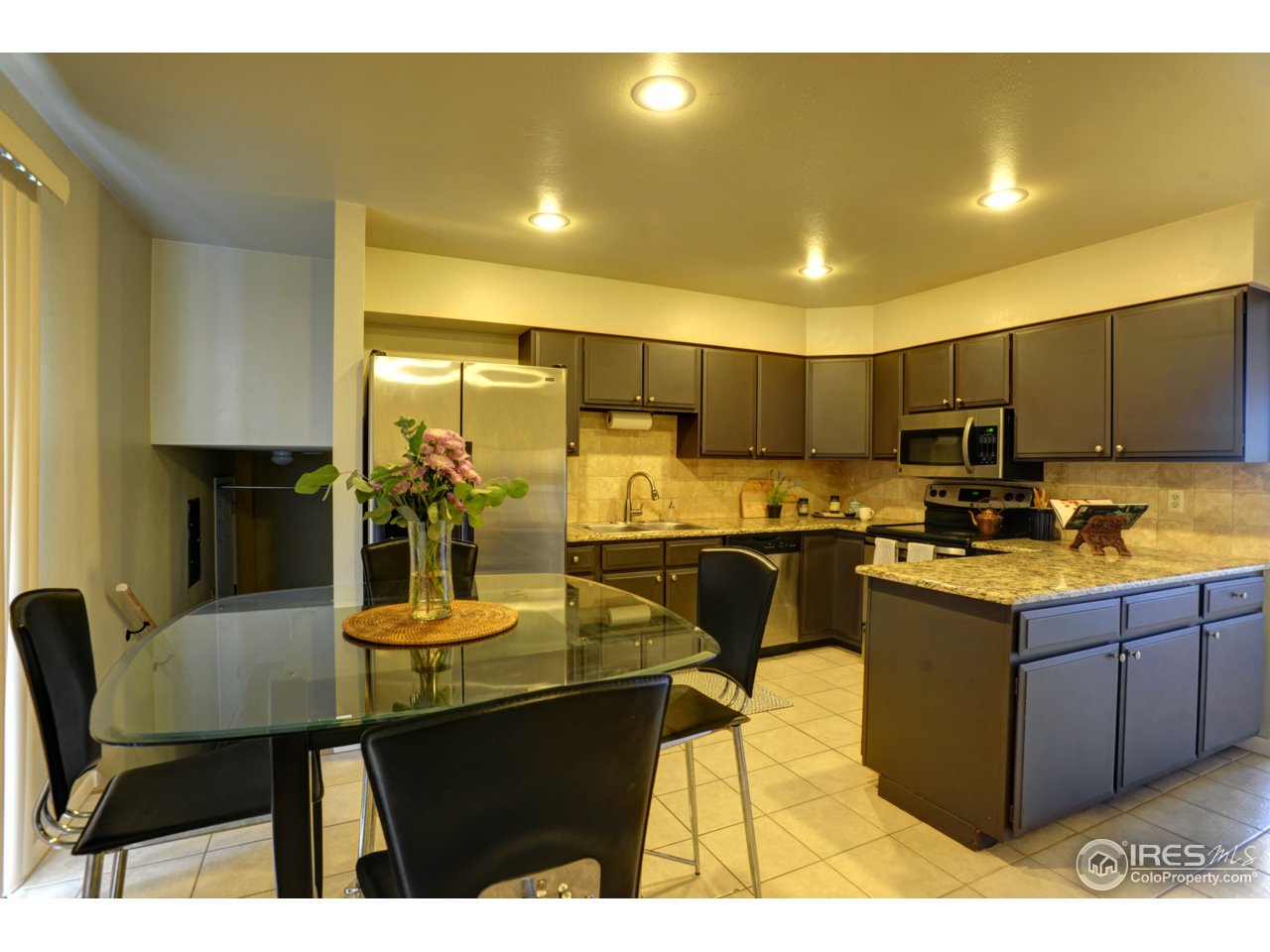 505 West Drake Road Fort Collins, CO 80526 - Photo 8 of 27 Kitchen
