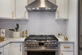 $1,050,000 | 170 Forest Hills Road, Cotuit, MA 02635