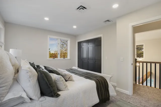 $1,050,000 | 170 Forest Hills Road, Cotuit, MA 02635