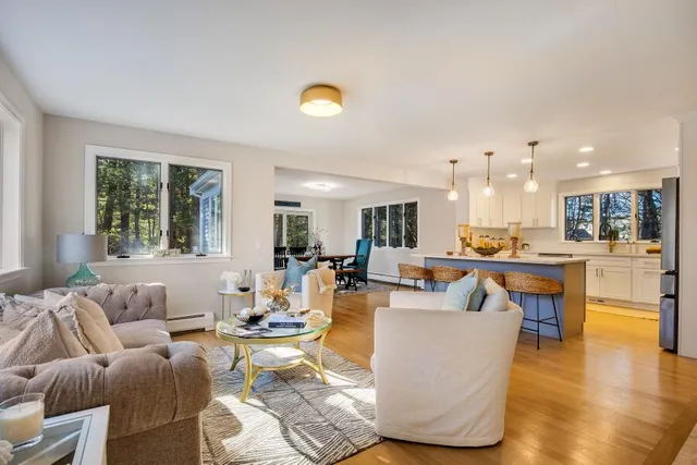 $1,050,000 | 170 Forest Hills Road, Cotuit, MA 02635