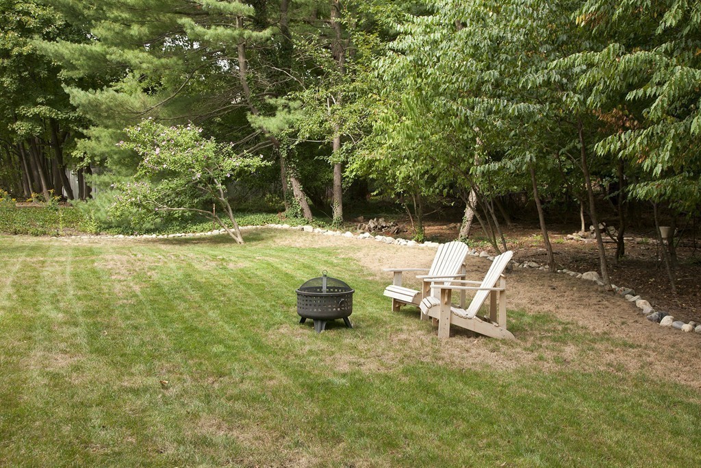 10 Burr Road Hingham, MA 02043 - Photo 13 of 15 Gallery Image 13