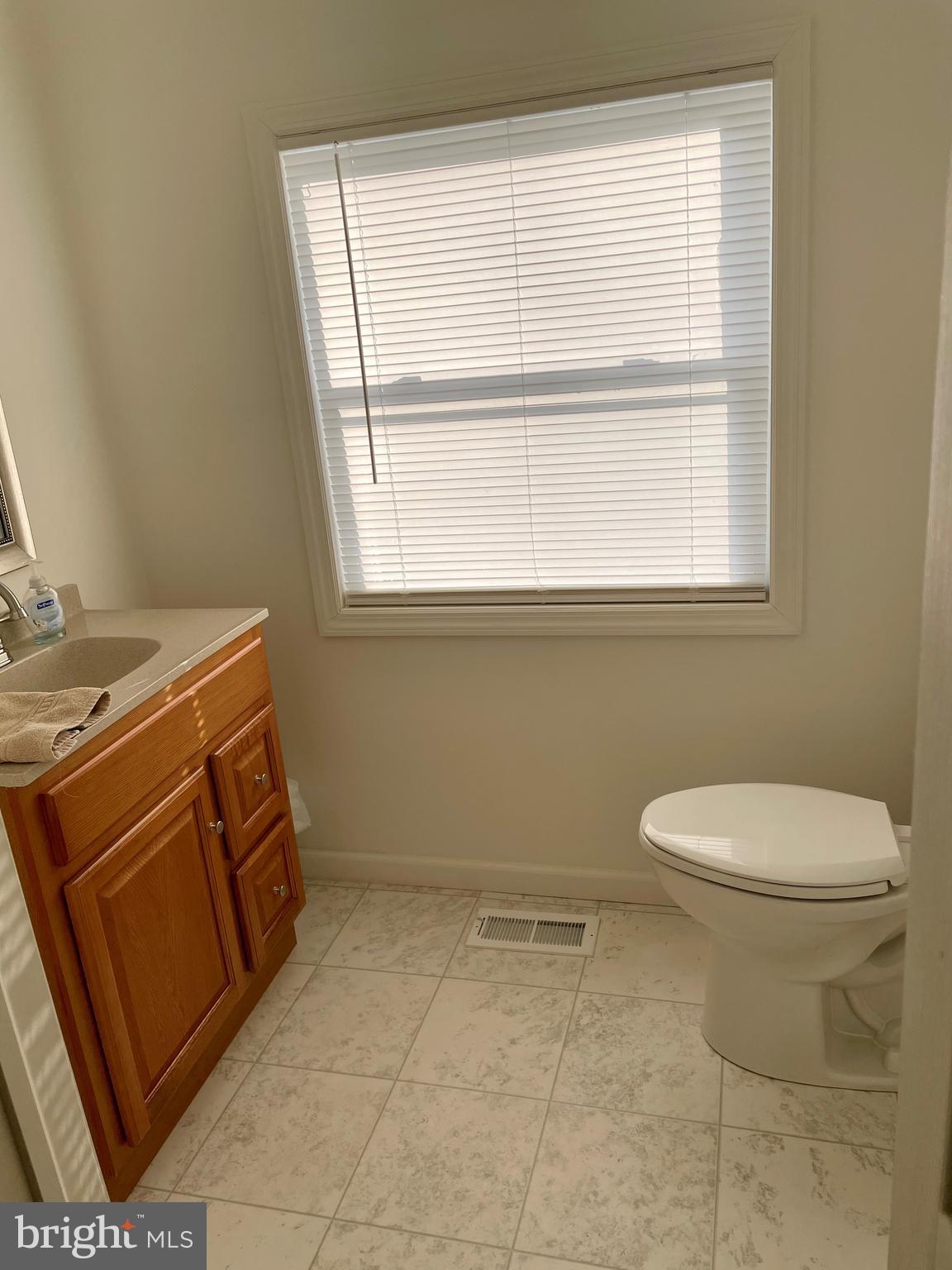 993 Raritan Avenue Atco, NJ 08004 - Photo 19 of 37 Gallery Image 19