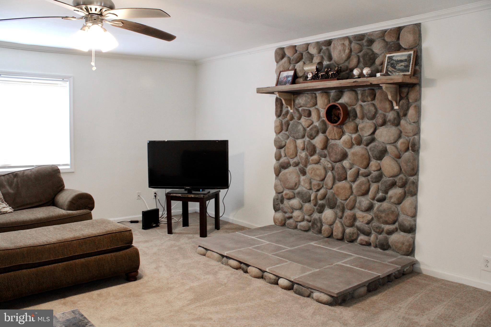 993 Raritan Avenue Atco, NJ 08004 - Photo 4 of 37 Gallery Image 4