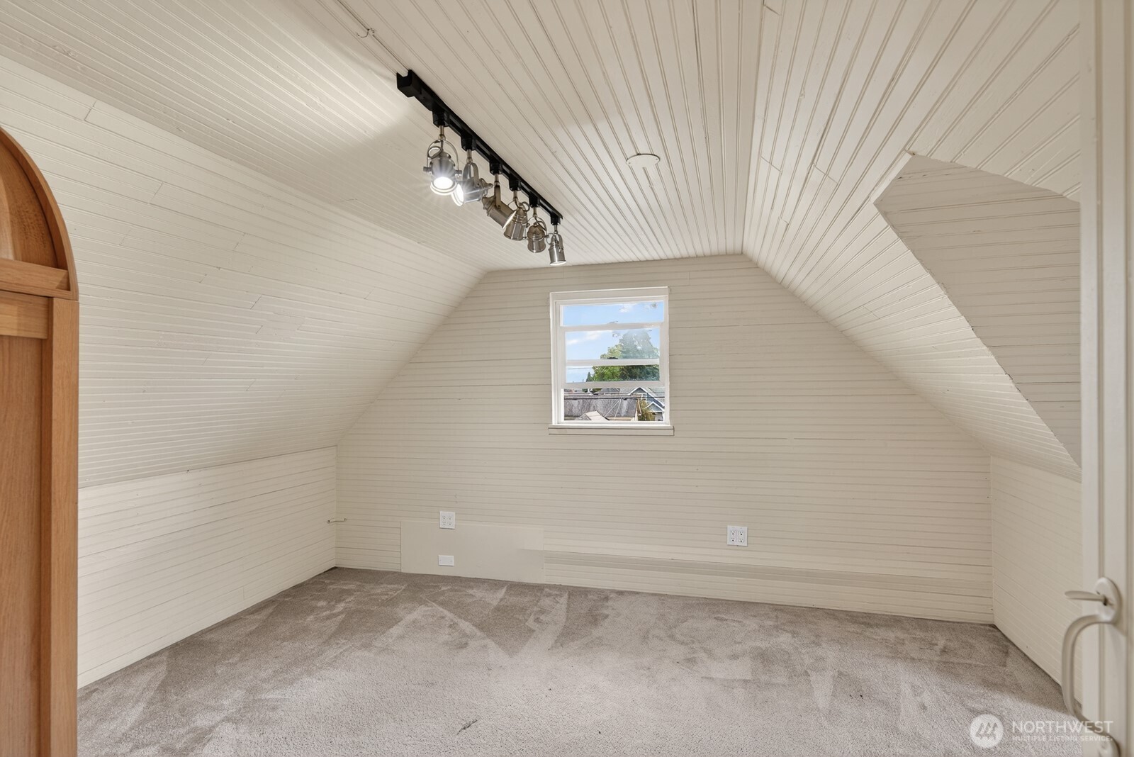 1825 Rucker Avenue Everett, WA 98201 - Photo 31 of 40