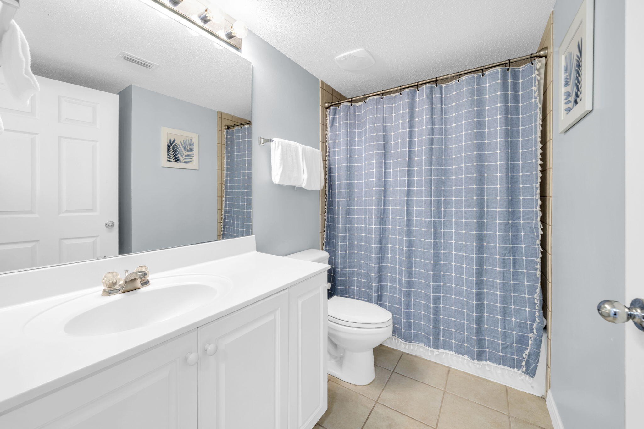 520 Santa Rosa Boulevard, Unit 100 Fort Walton Beach, FL 32548 - Photo 22 of 44 Bedroom 2 Bath