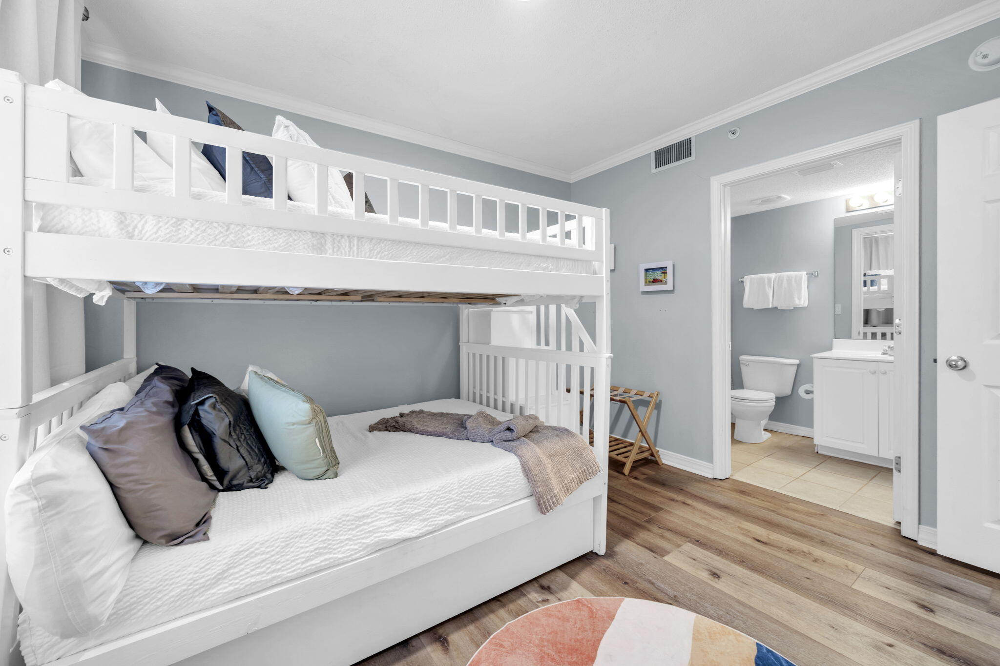 520 Santa Rosa Boulevard, Unit 100 Fort Walton Beach, FL 32548 - Photo 24 of 44 Bedroom 3 View 2