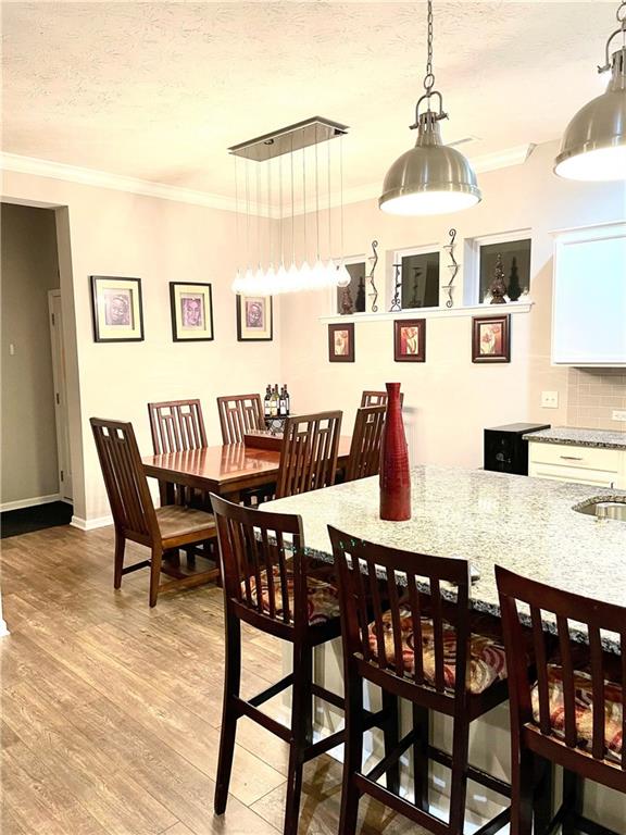 5816 Wheeler Road Indianapolis, IN 46216 - Photo 5 of 24 Gallery Image 5
