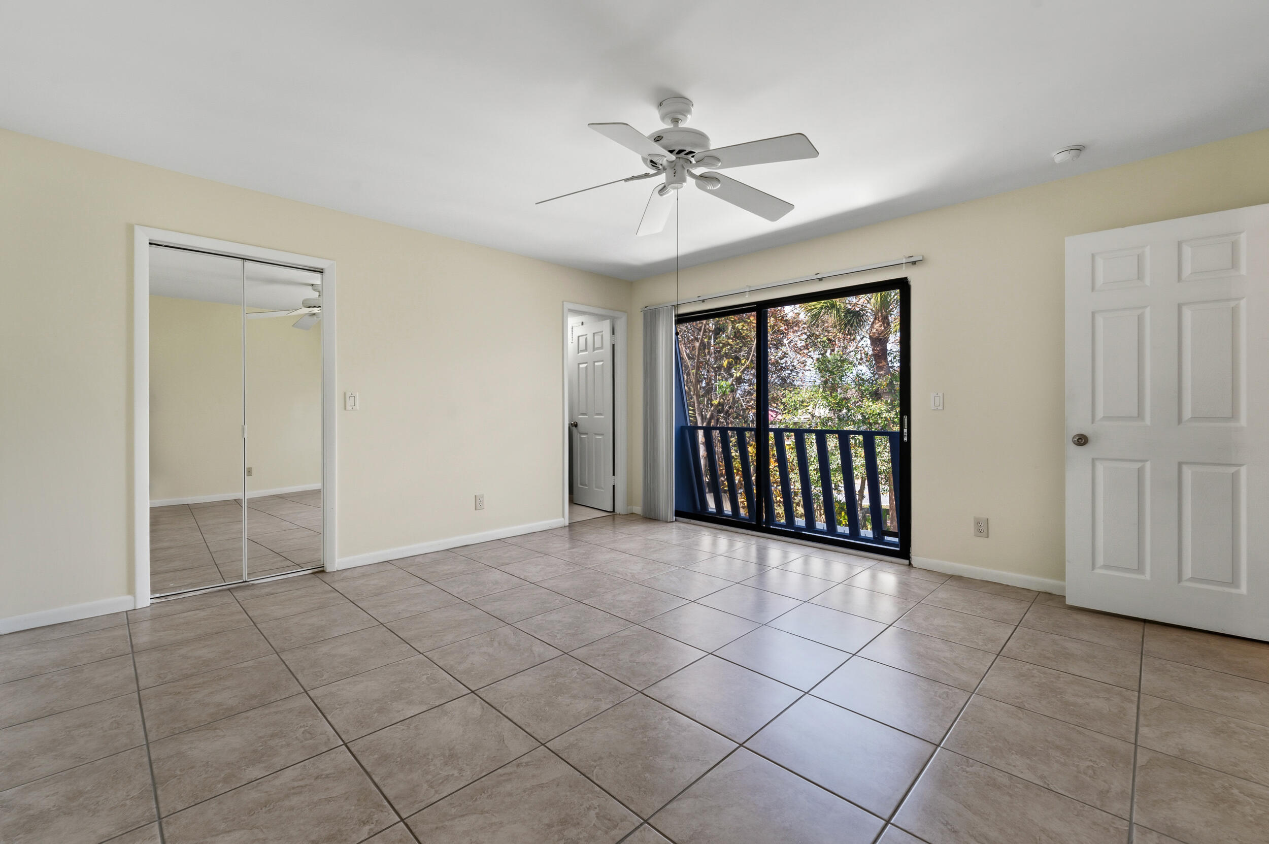 3852 Jefferson Street Stuart, FL 34997 - Photo 19 of 42 a view of an empty room with a window