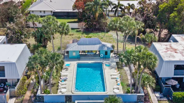 $235,000 | 3852 Jefferson Street, Stuart, FL 34997