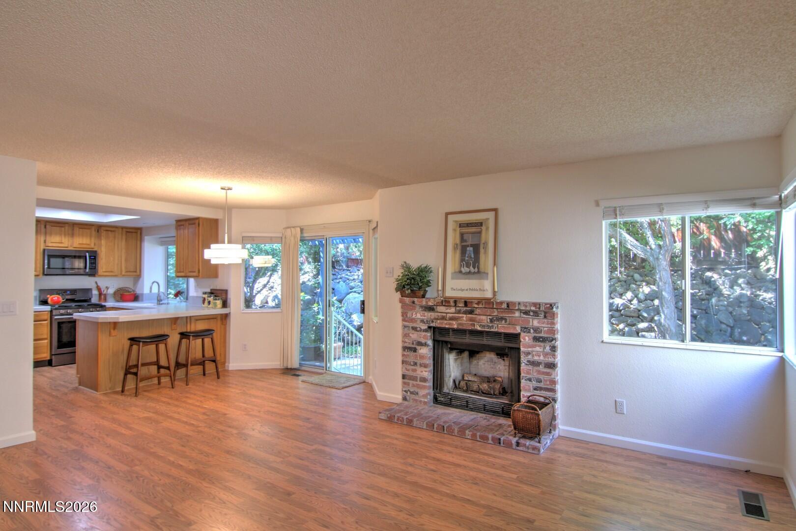 995 Leah Circle Reno, NV 89511 - Photo 15 of 58 IMG_6449_50_51_52_53