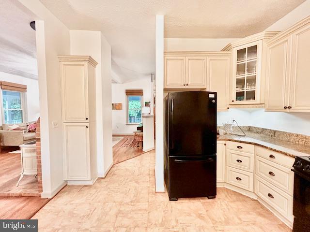 510 Washington Grove Lane Washington Grove, MD 20880 - Photo 12 of 45 a kitchen with stainless steel appliances granite countertop a refrigerator and a stove