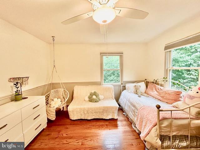 510 Washington Grove Lane Washington Grove, MD 20880 - Photo 18 of 45 a spacious bedroom with a bed and window