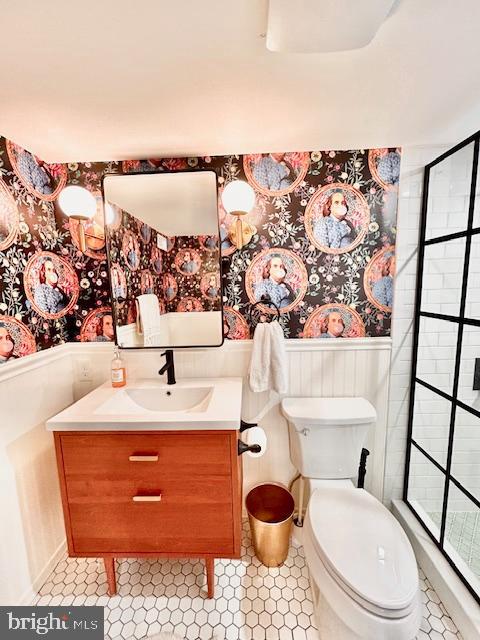 510 Washington Grove Lane Washington Grove, MD 20880 - Photo 29 of 45 a bathroom with a sink a toilet and a shower curtain