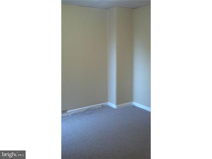 55 West Sharpnack Street, Unit 1 Philadelphia, PA 19119 - Photo 4 of 5