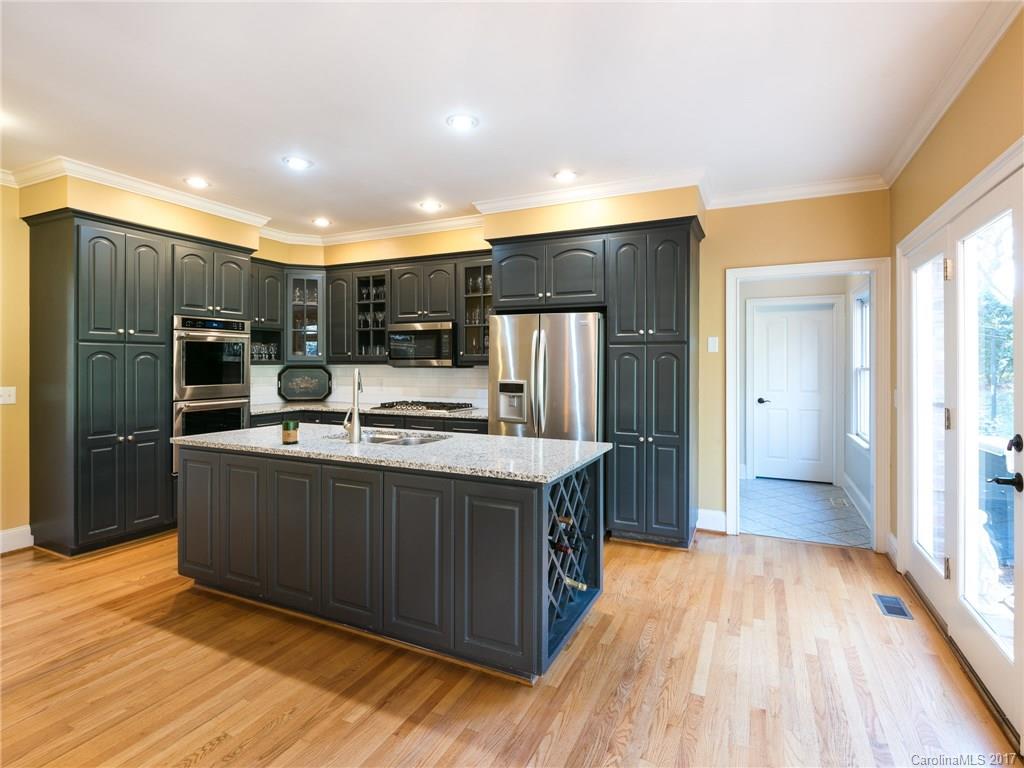 1826 Cross Point Road Matthews, NC 28105 - Photo 3 of 24 Gallery Image 3